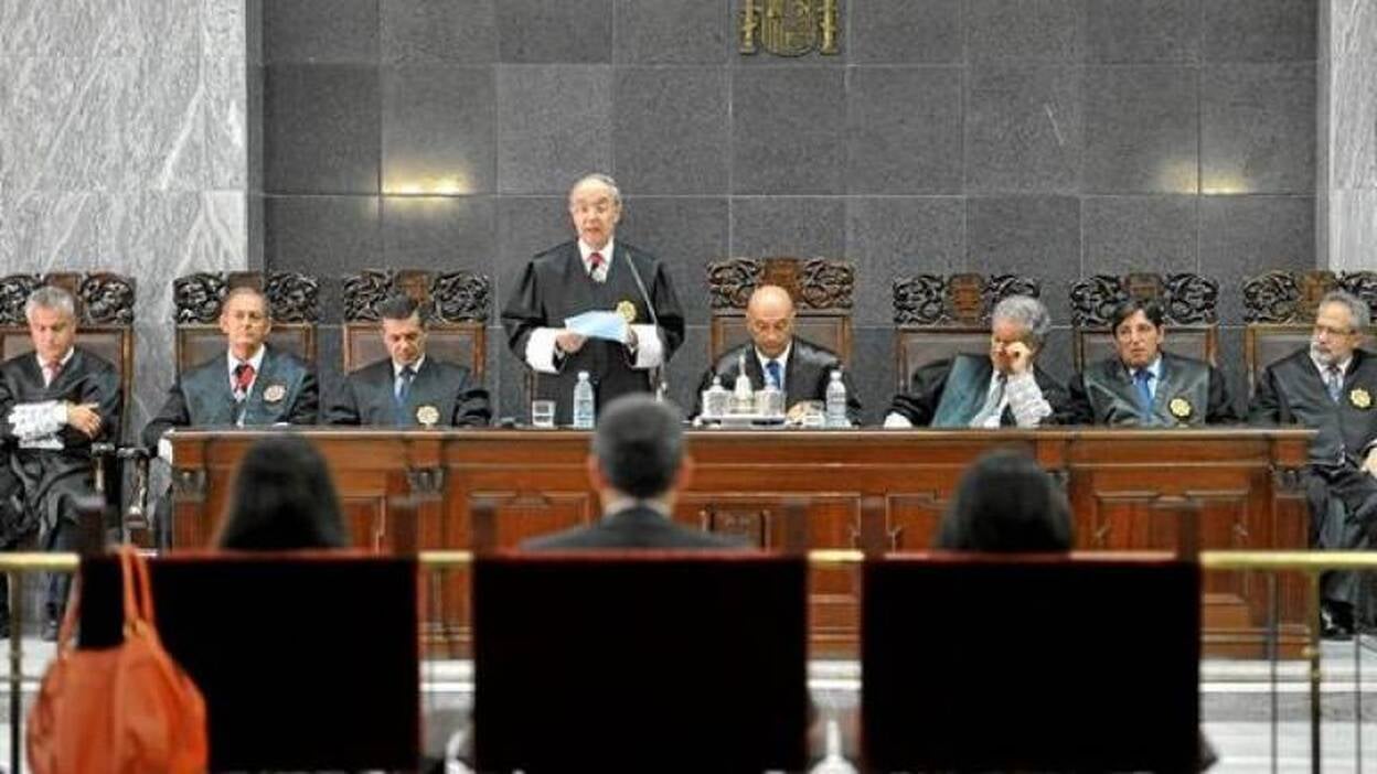 La fiscalía se queja de "escasez" de personal