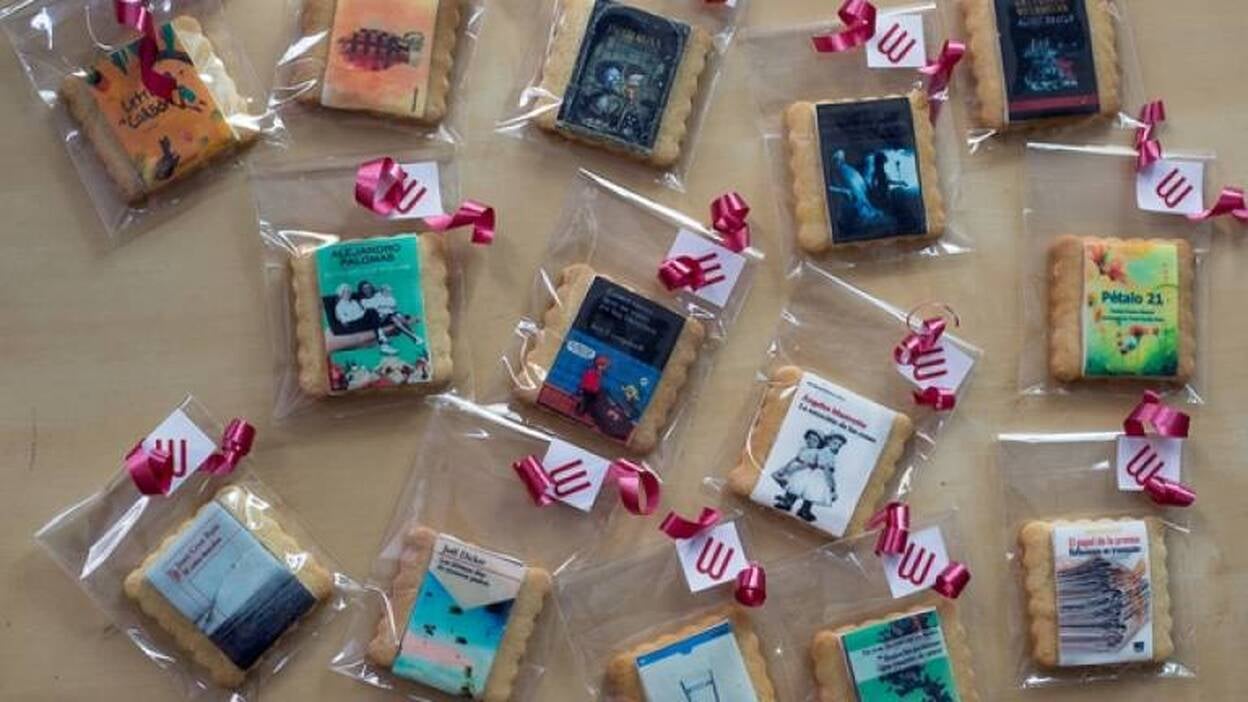 'Galletas literarias' en Canaima