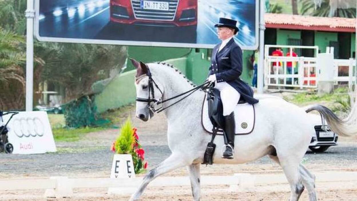 Gran actuación de Brenda de Leeuw