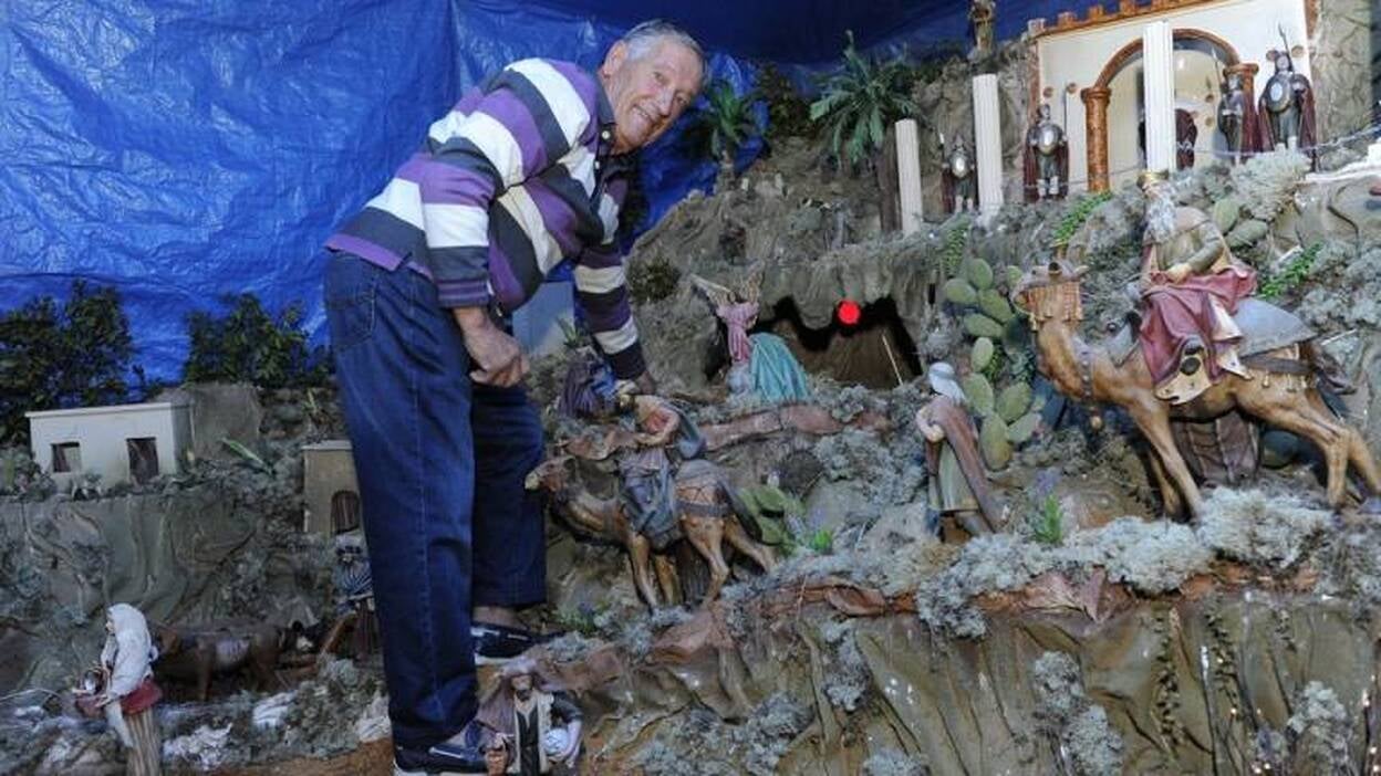 El belén de Lorenzo, pura ingeniería en La Milagrosa