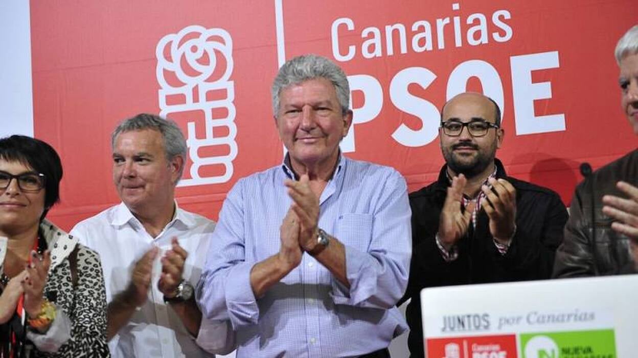PSOE-NC resisten en Canarias