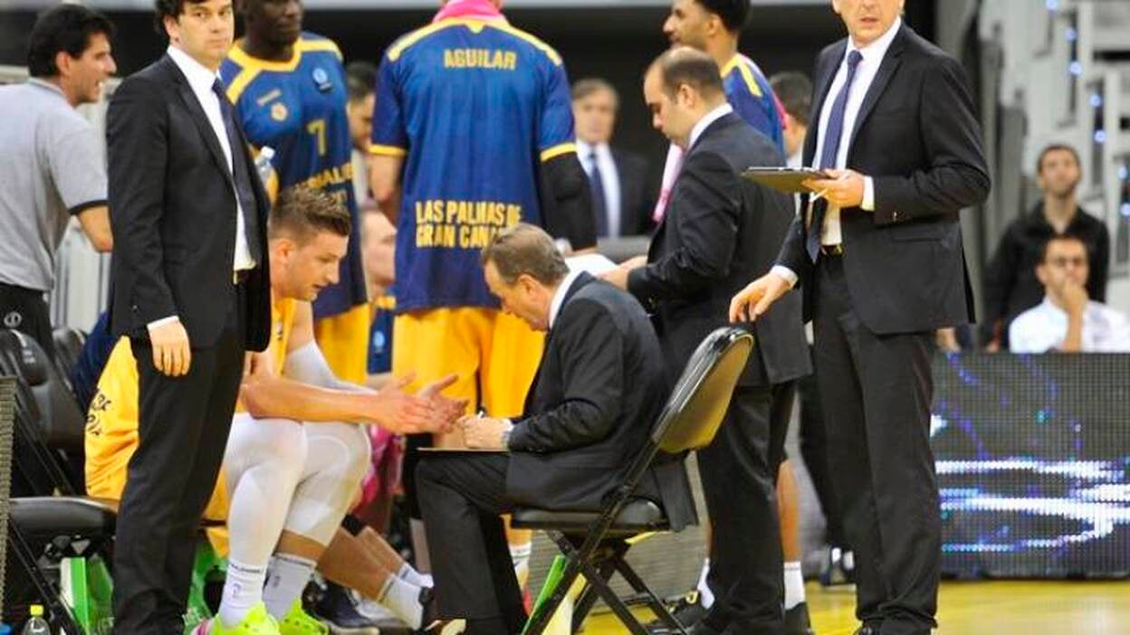 Aíto García Reneses: «Es para estar orgullosos de nuestro partido»