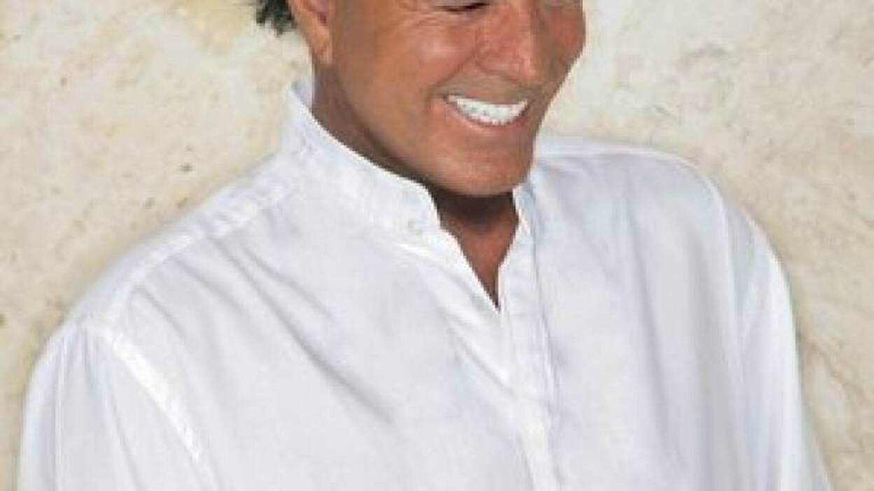 Julio Iglesias cantará el 20 de julio en el Gran Canaria Arena