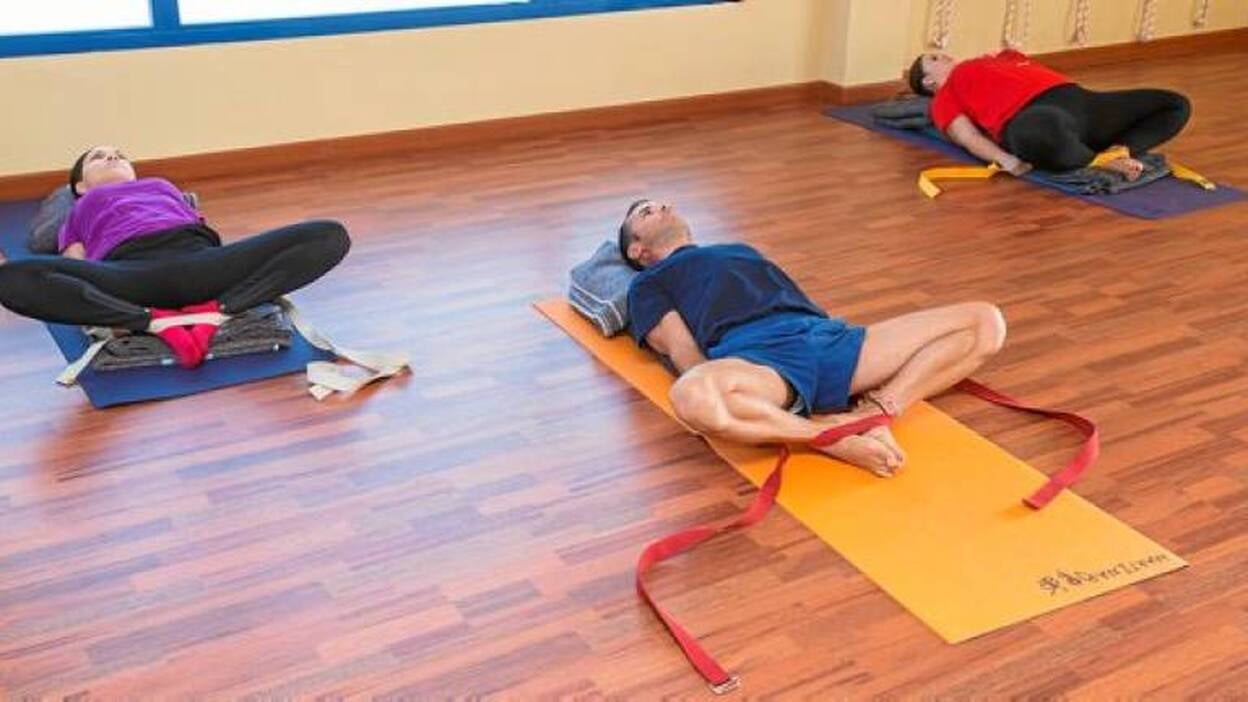 Alinear mente y cuerpo con el yoga