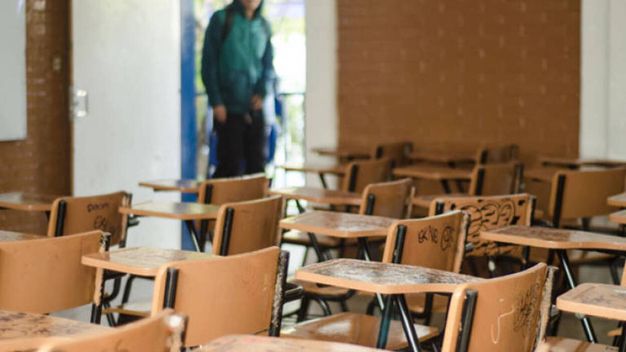 España sigue liderando el abandono escolar en la UE aunque mejora levemente