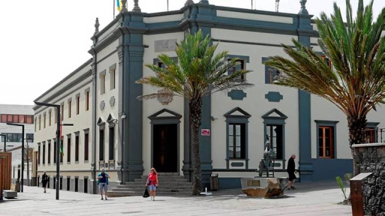 Una agencia de colocación del Cabildo para el empleo