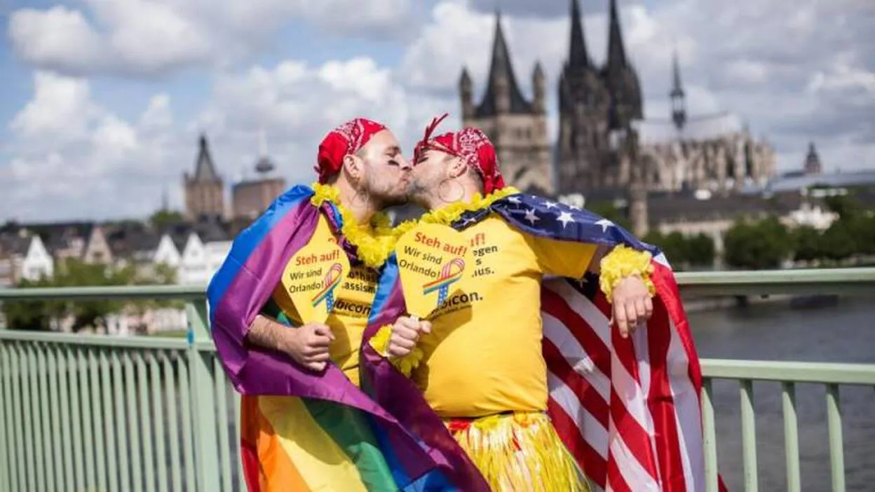 Orgullo gay en Colonia, Alemania.