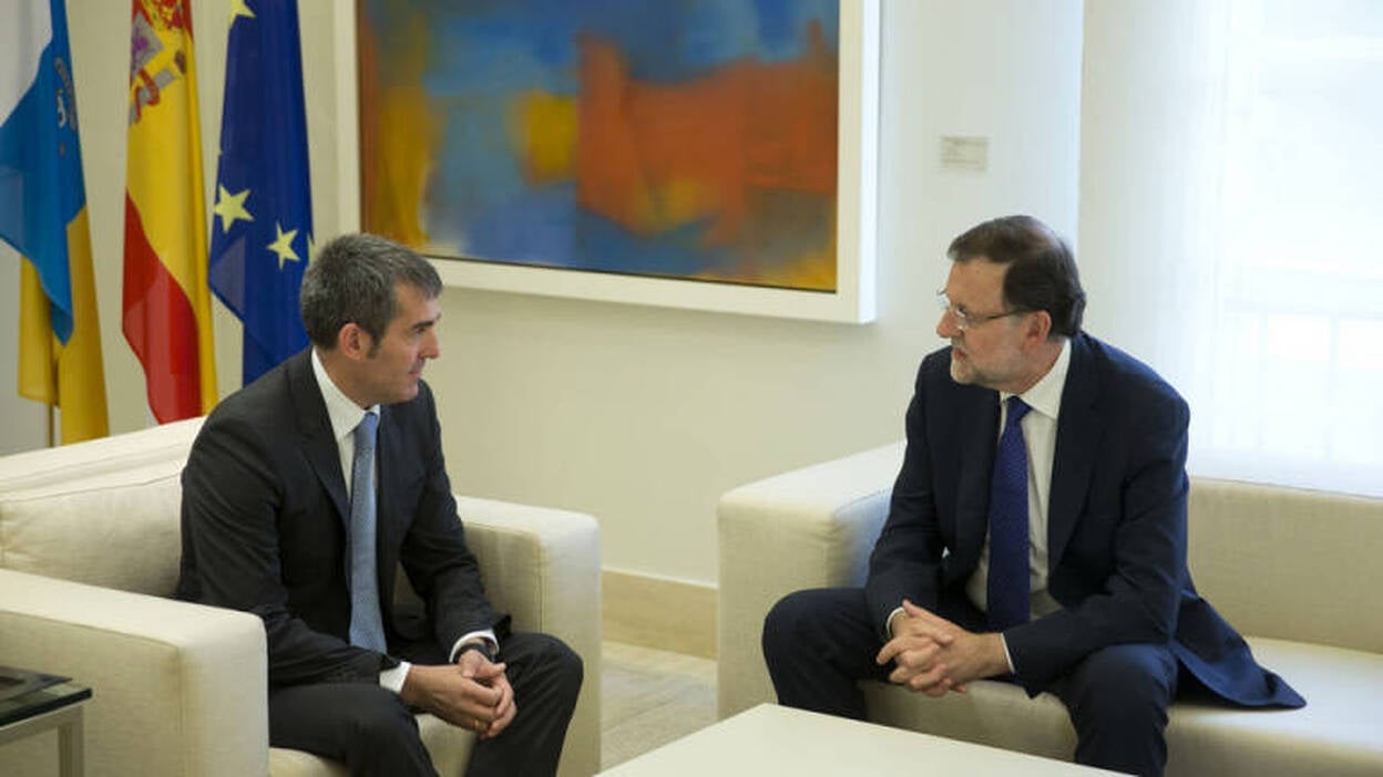 Rajoy inicia con Coalición Canaria las reuniones en busca de su investidura