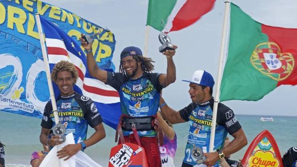 Cozzolino acaba en lo más alto