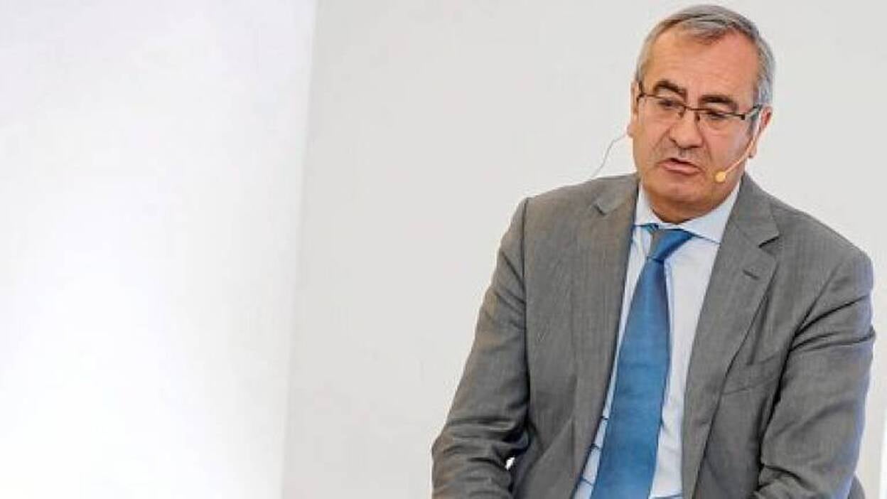 Llorca alerta de que sin gas la luz no será base logística