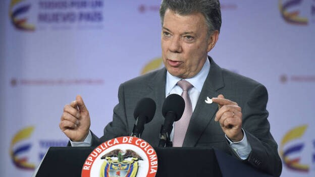 Santos dice que alto el fuego con FARC estará en vigor hasta 31 de octubre