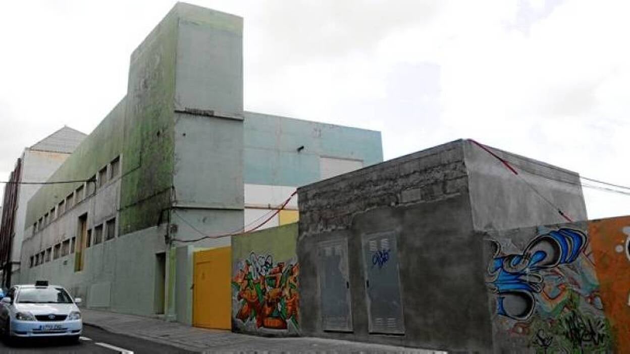 La ciudad se libra de pagar por la estación de la Cícer