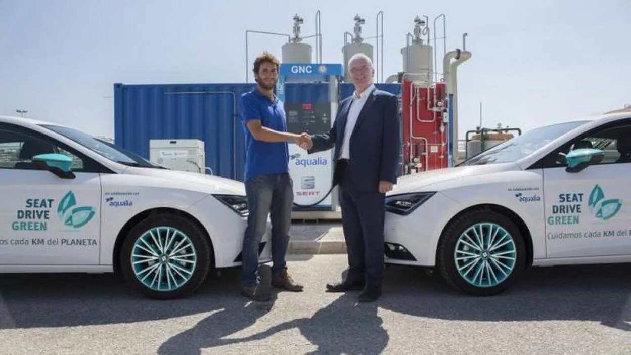 Seat y Aqualia crean el primer combustible alternativo de aguas residuales