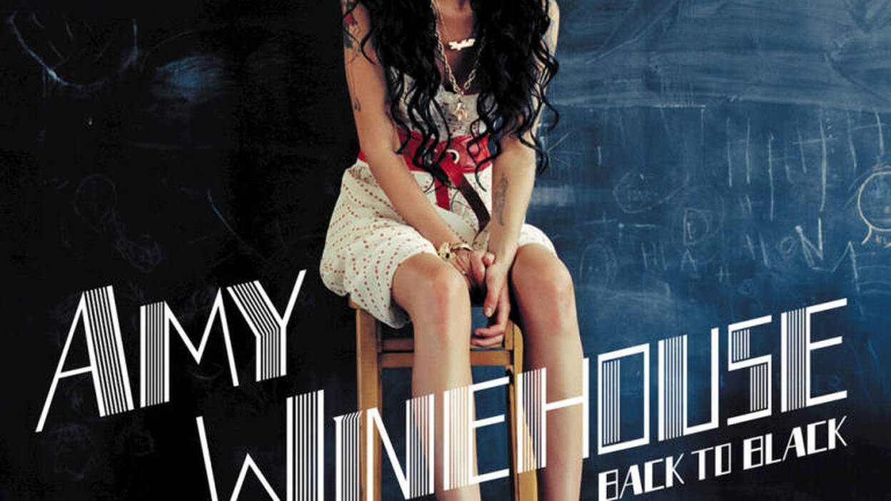 El álbum "Back to Black" de Amy Winehouse cumple diez años