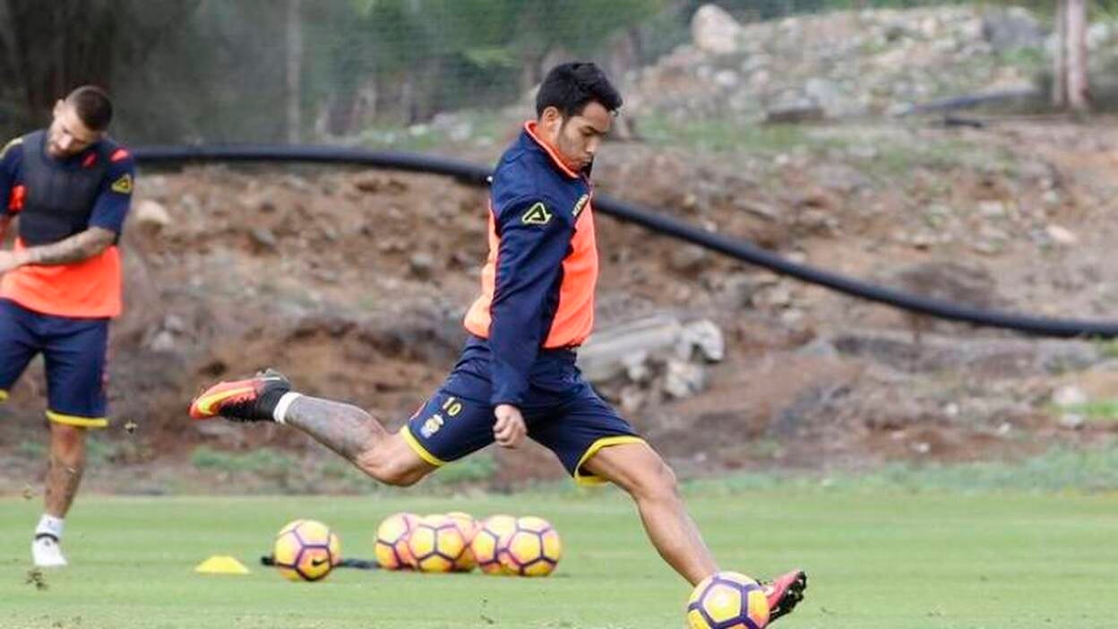 Una delantera con balas de fogueo