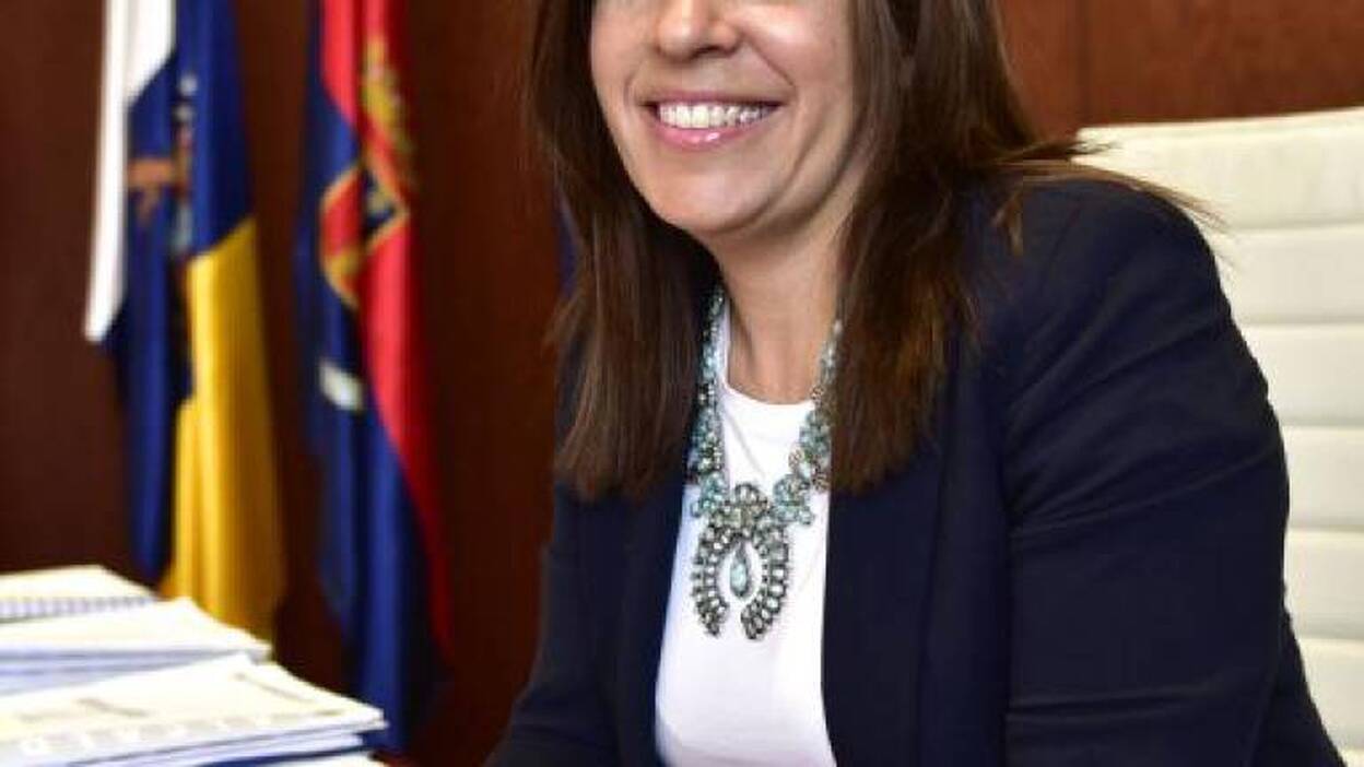 Hernández espera por el PSOE pero busca otras alternativas