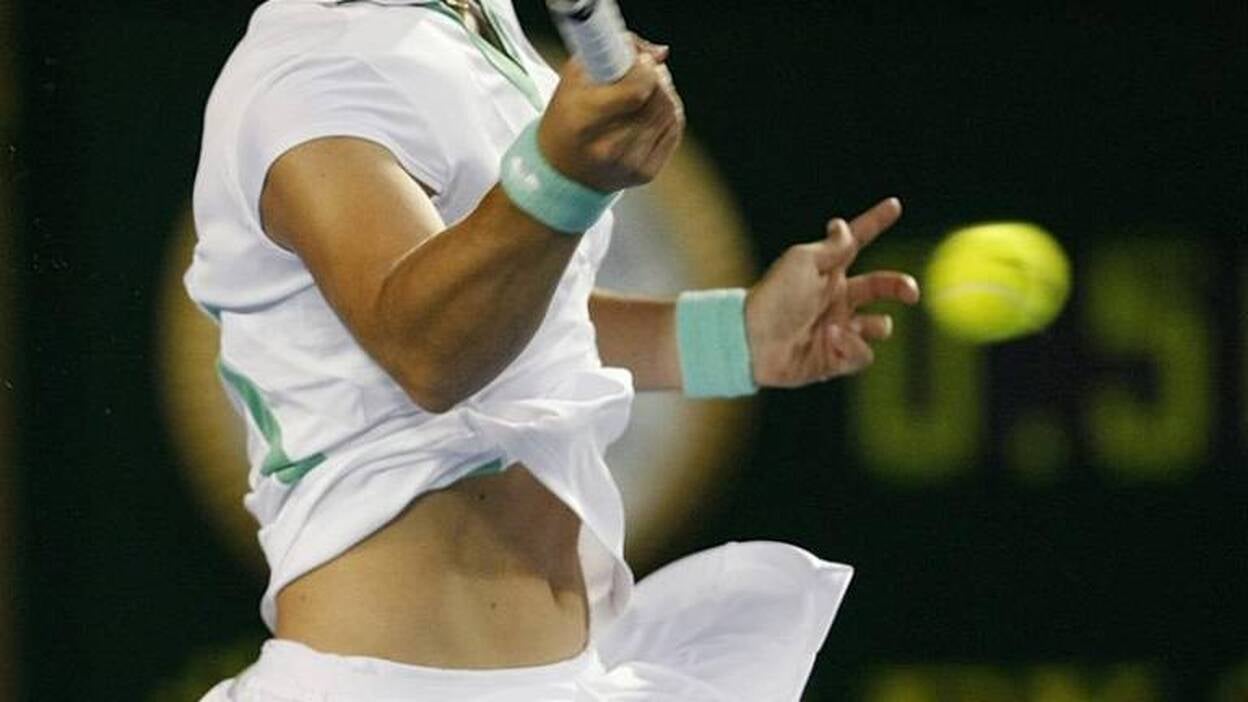 Carla Suárez: "Me duele enormemente perderme una eliminatoria muy especial"