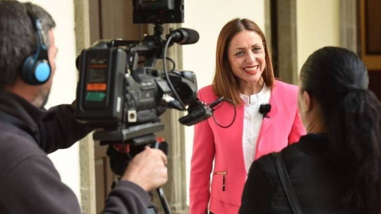 Cristina Tavío suma el apoyo de Hernández Bento, que se retira de la carrera