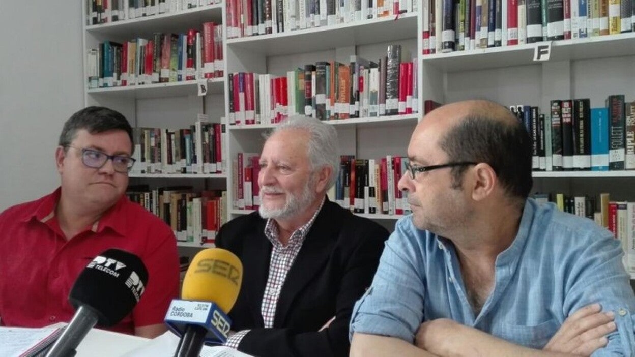 Anguita llama a movilizarse contra la corrupción, también "a los votantes de derecha"