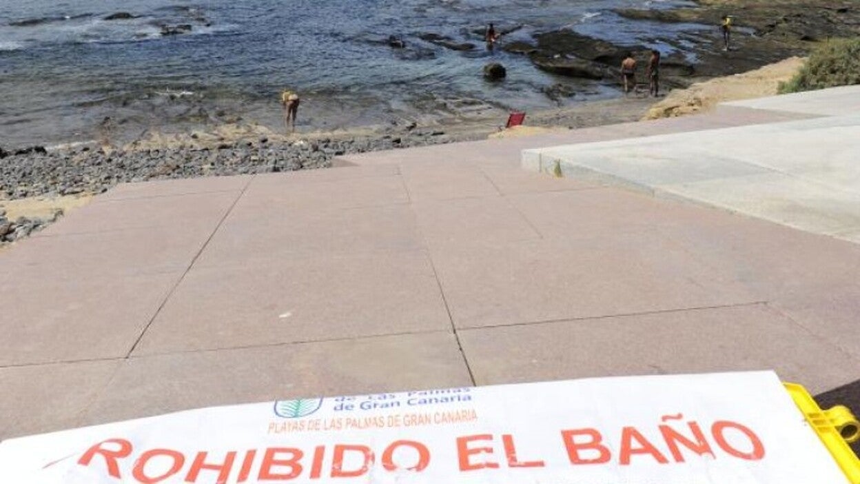 La revisión de El Confital no da con el foco de contaminación