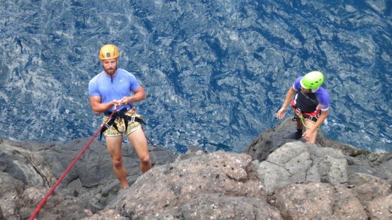 ‘Planeta Calleja’ hace que Carles Francino  venza sus miedos