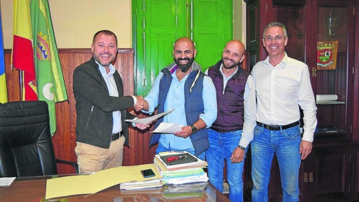 El albergue de Juncalillo reabre