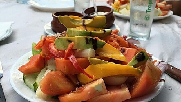 Ensalada tropical de Casa Lolo.