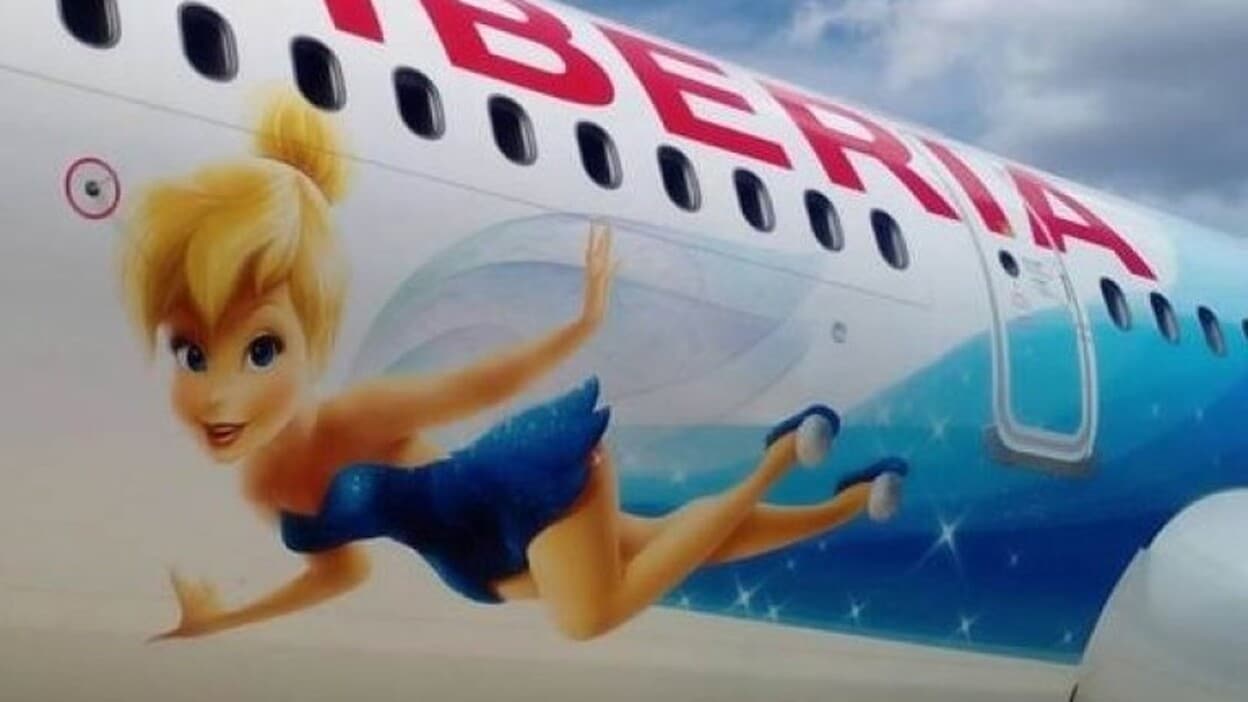 Iberia y Vueling firman un acuerdo de colaboración con Disneyland Paris