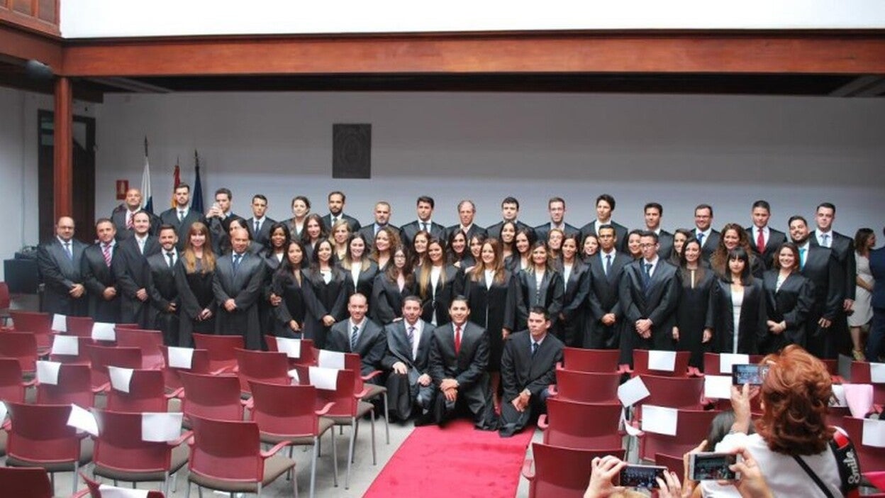 Jura y medallas del Colegio de  Abogados