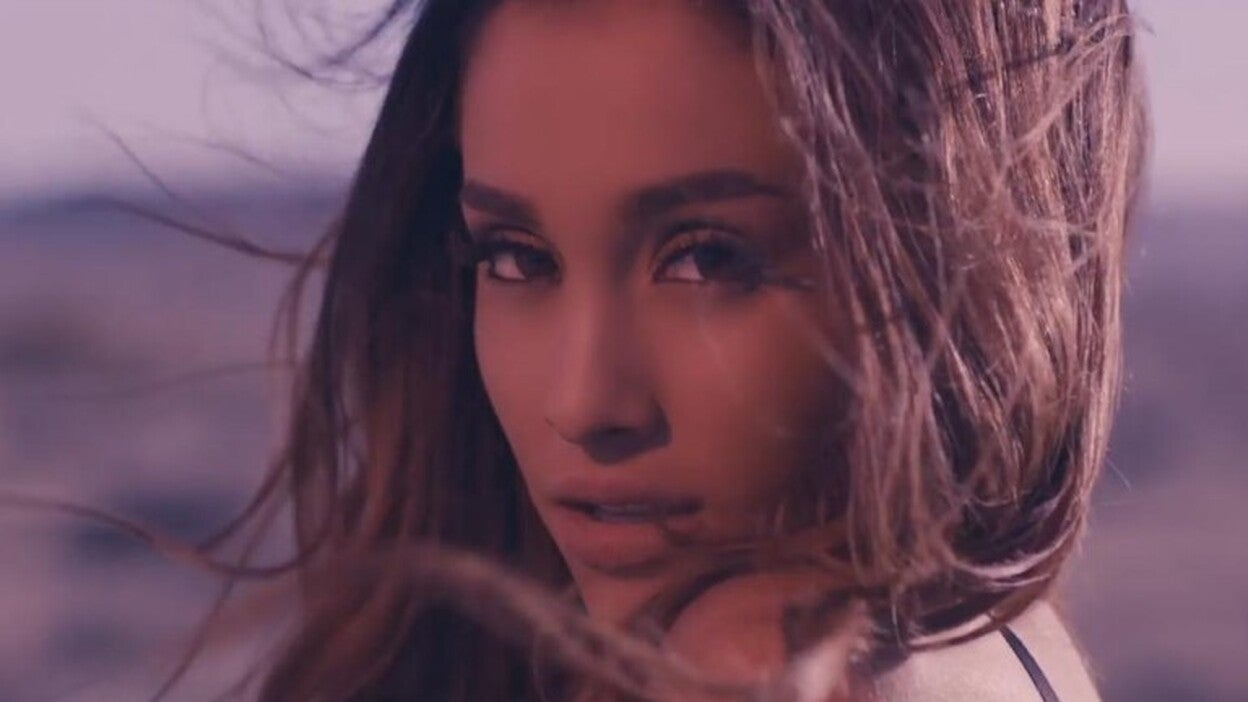 Ariana Grande cancela parte de su gira tras el atentado de Mánchester