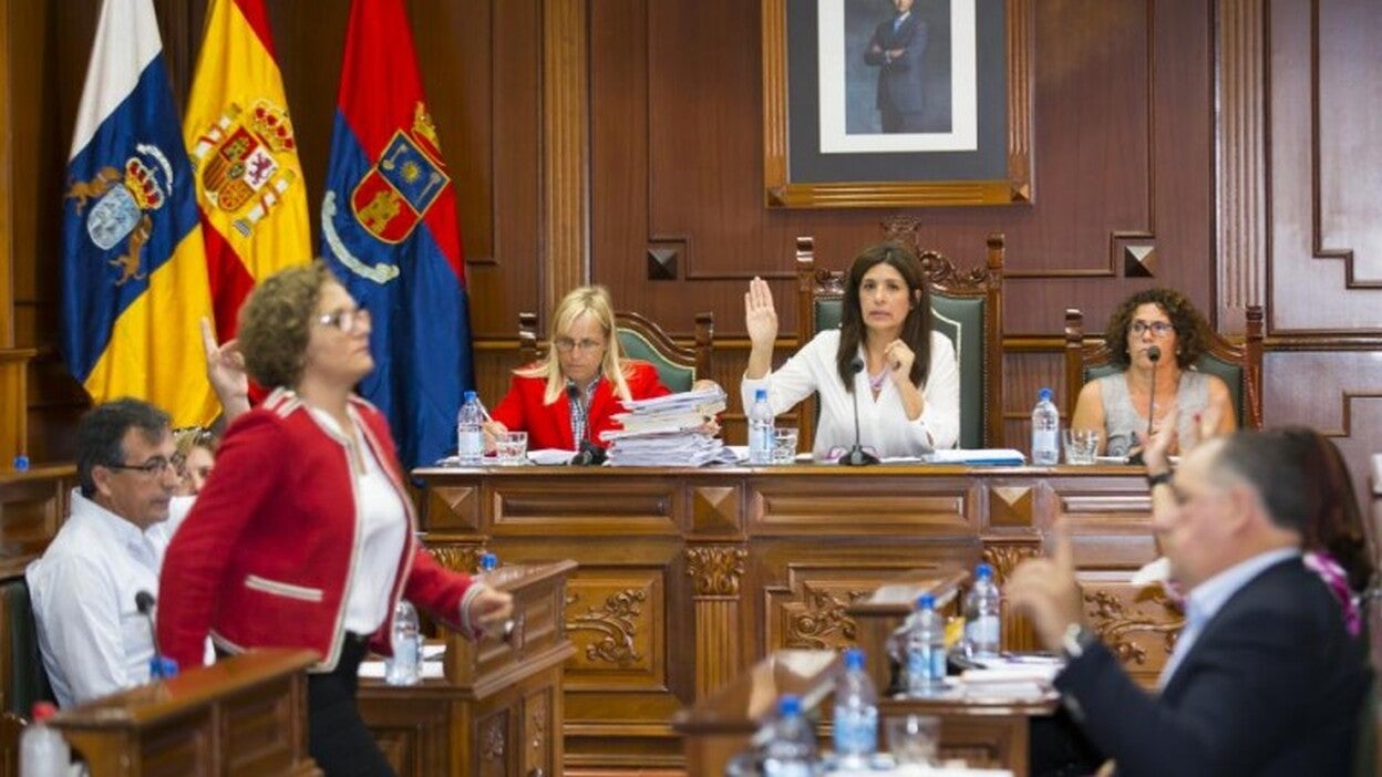 La oposición facilita el abono de 1,18 millones a proveedores