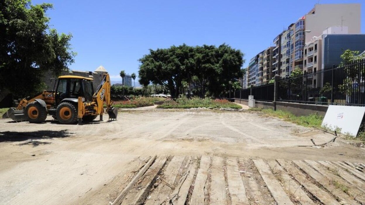 La Isleta quiere sombra junto al castillo