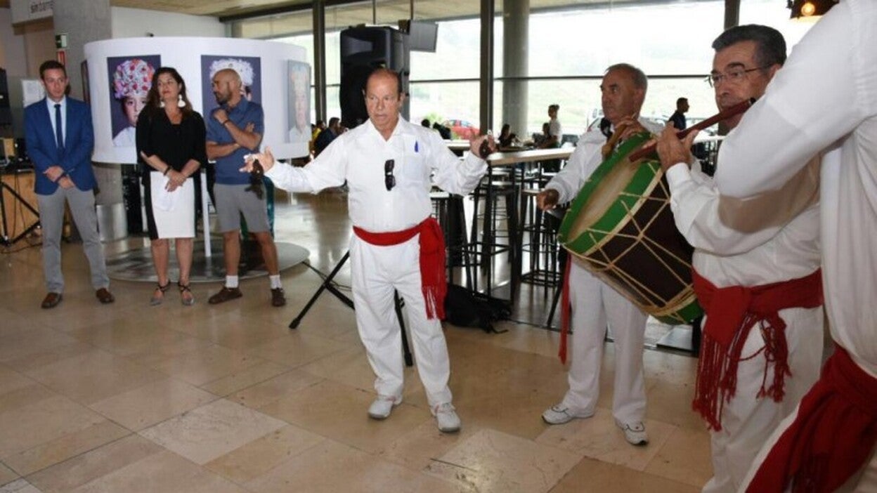 La Bajada de la Virgen de Los Reyes empieza en Los Rodeos
