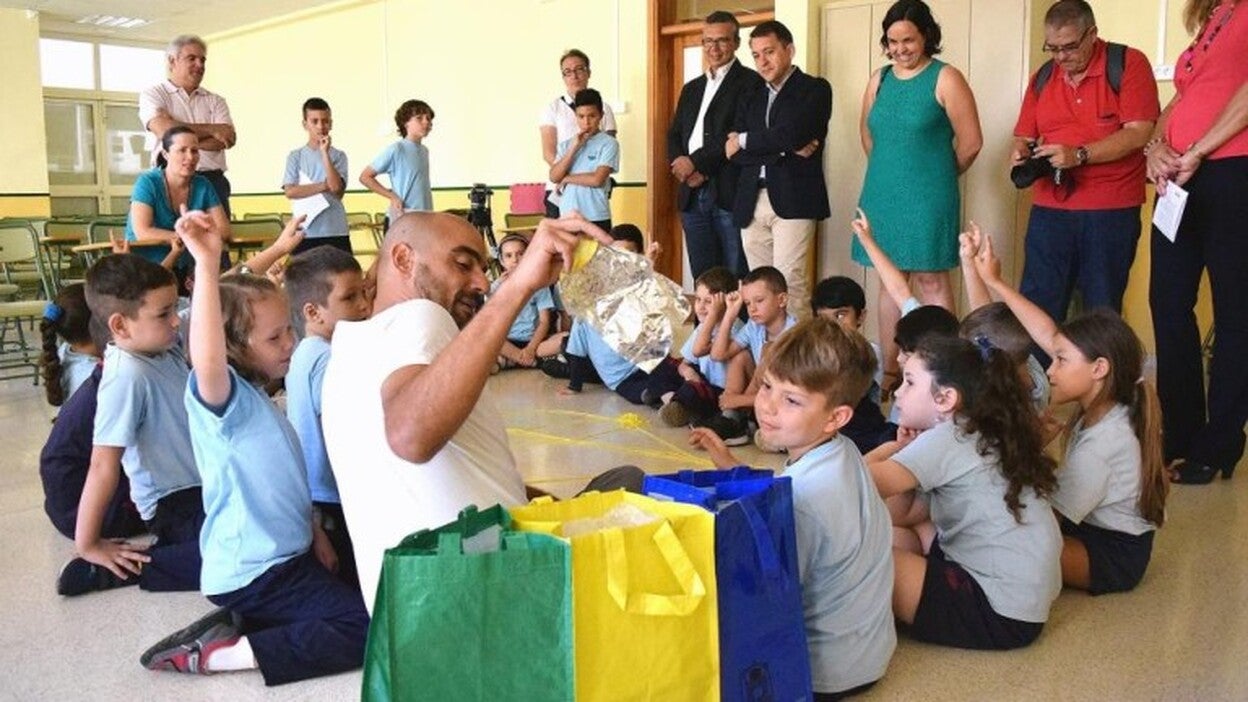 Más de 3.600 escolares impulsan el reciclaje