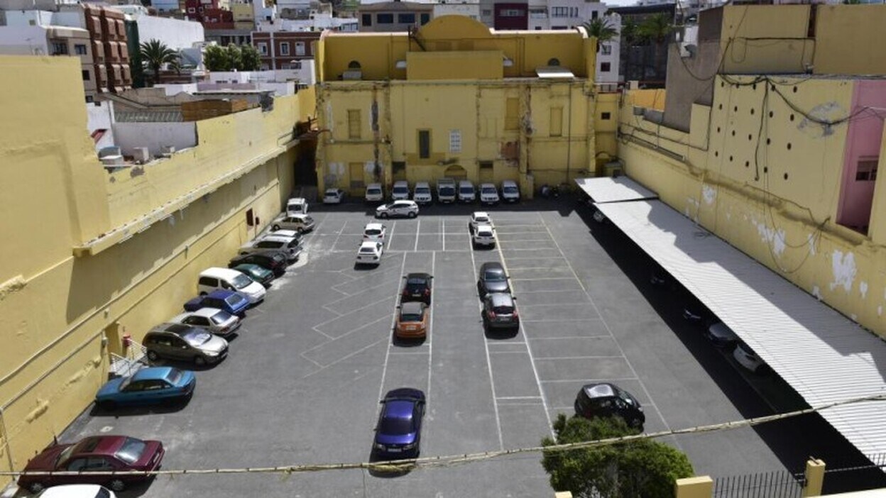 El Ayuntamiento propone un aparcamiento de cuatro plantas en Pérez Galdós