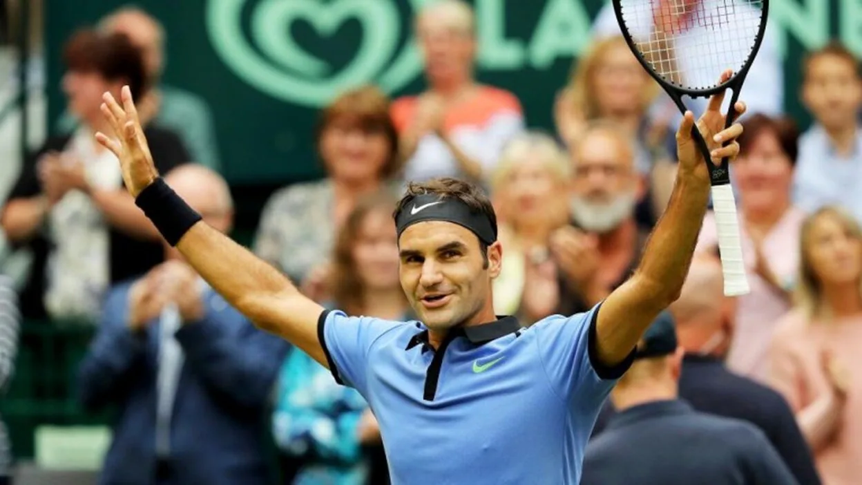 Federer logra su noveno título en Halle y enfila Wimbledon en forma