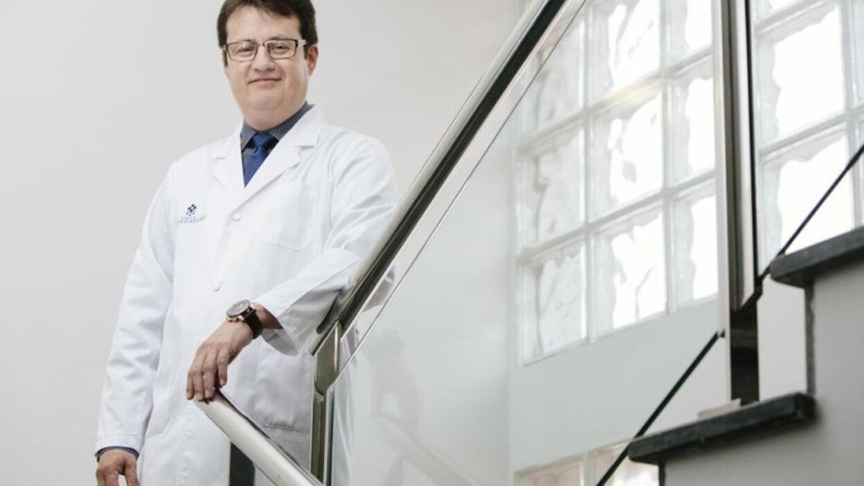 Cirugía mínimamente invasiva de columna más segura y eficaz