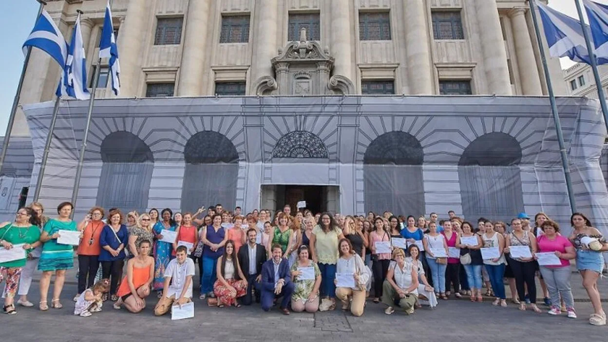 El Cabildo de Tenerife y Radio ECCA forman a más de 1.000 personas