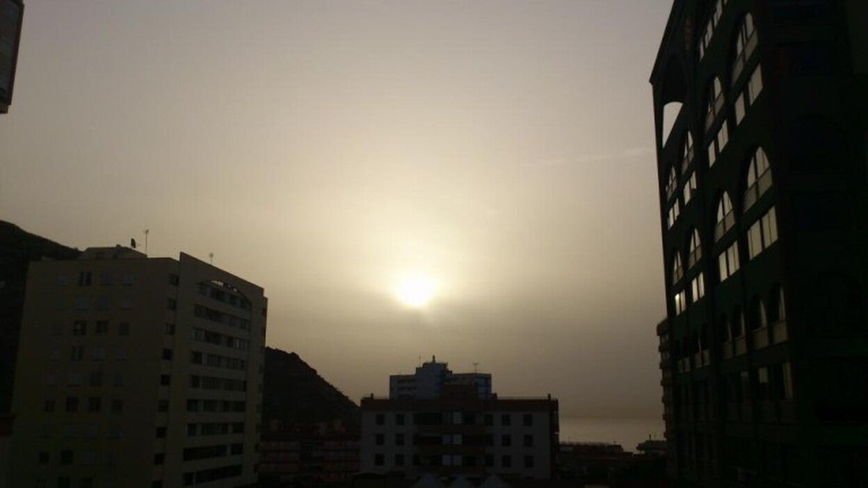 Un millón y medio de canarios respiraron aire contaminado en 2016