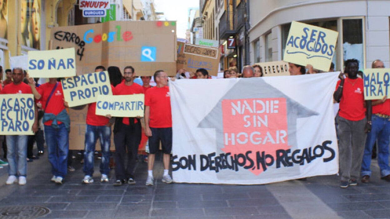 Cáritas paraliza los lanzamientos de veinte familias