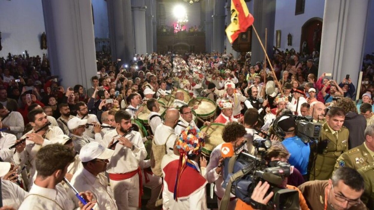 La Virgen de Los Reyes ya descansa en Valverde