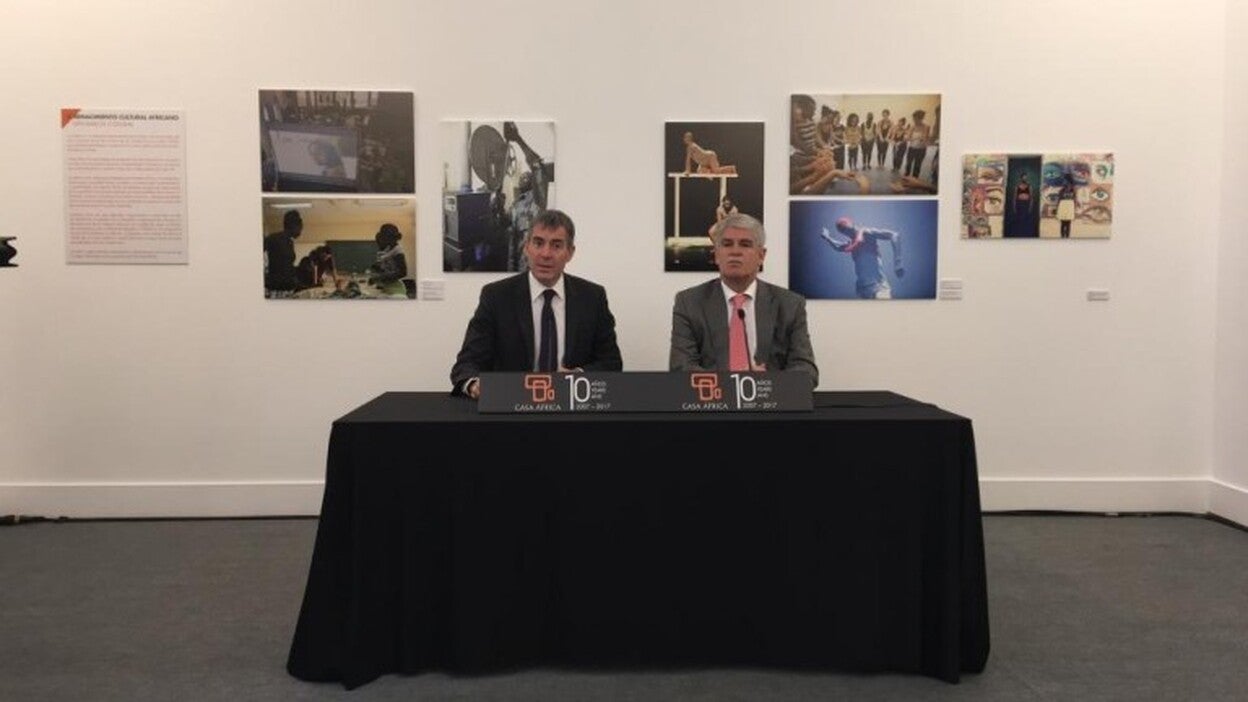 Dastis: «El anuncio de Marruecos no afecta a las aguas canarias»