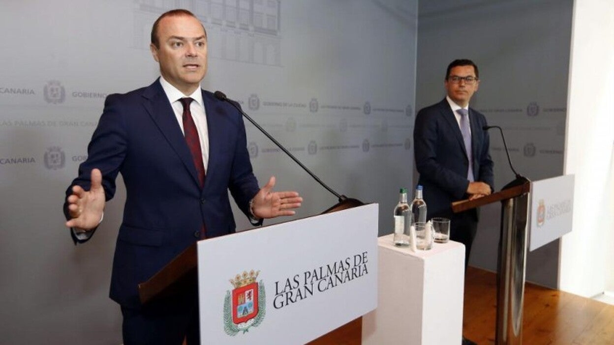 «Se investiga la contaminación de El Confital»