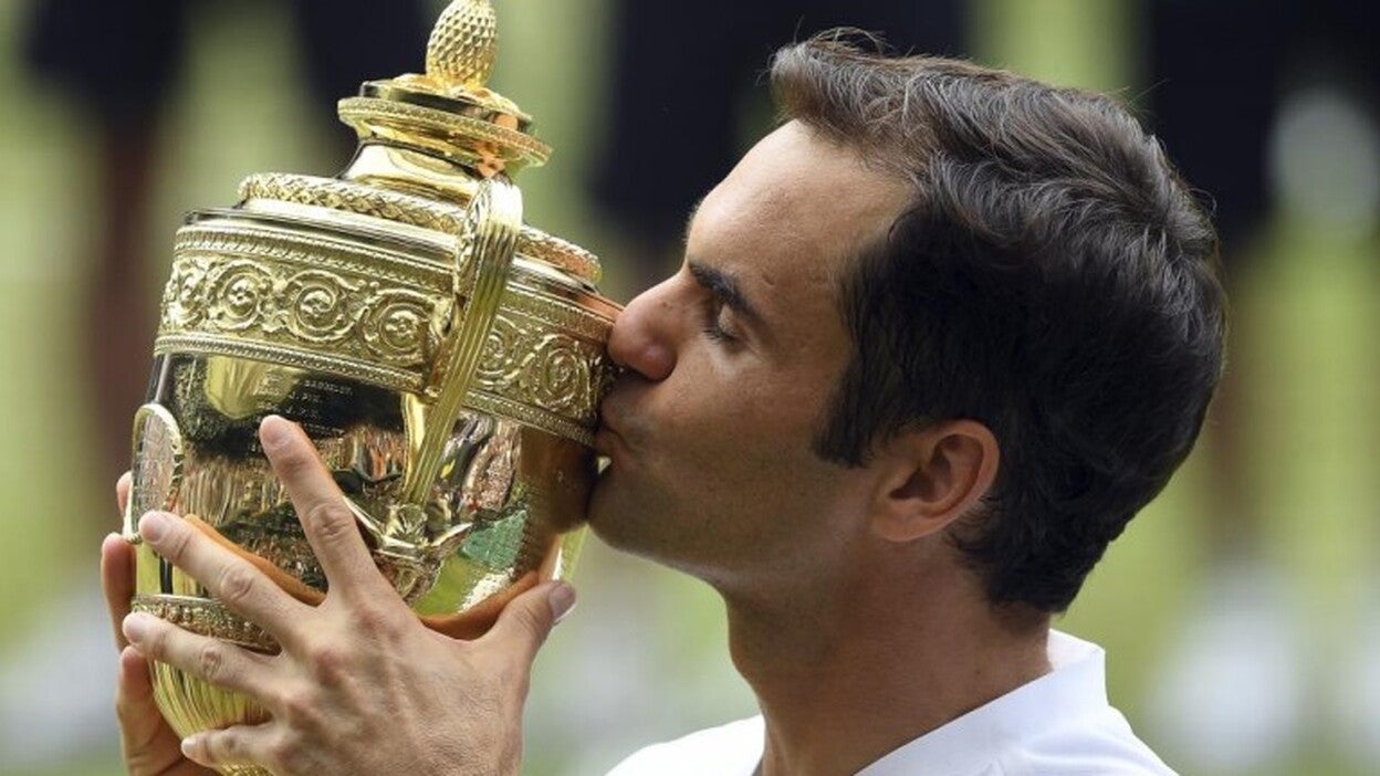 Federer abre distancia ante Nadal