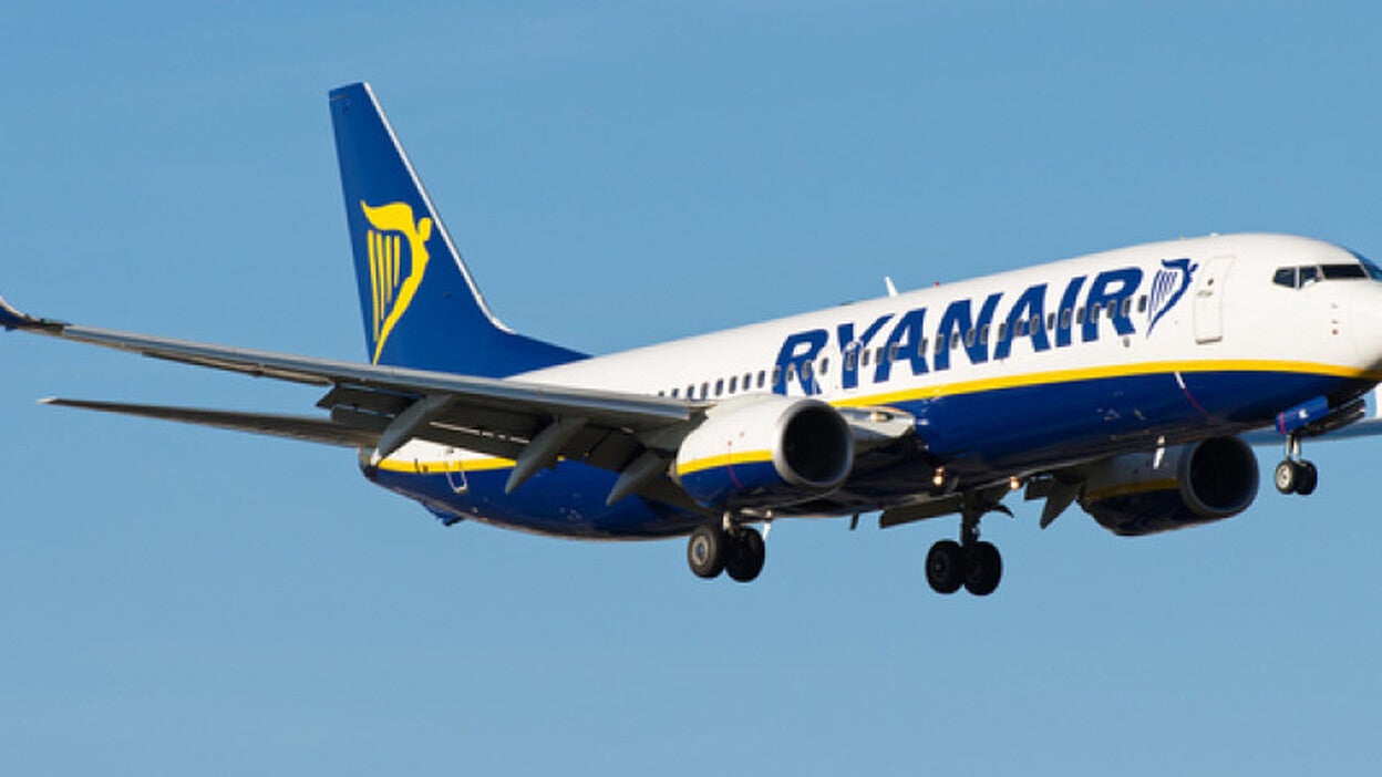 Las ‘low cost’ transportan más pasajeros en Canarias