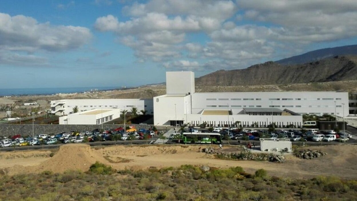 El Hospital del Sur de Tenerife atiende 25.000 urgencias