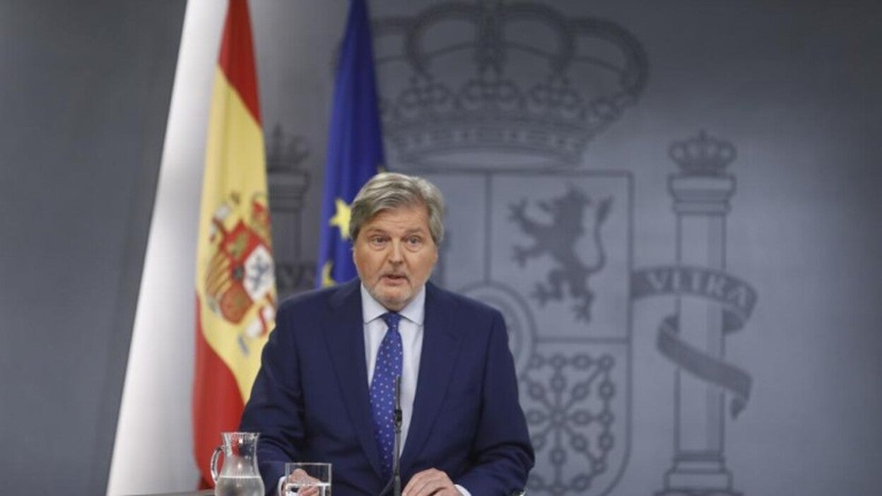 El Gobierno, dispuesto a reformar el sistema de becas