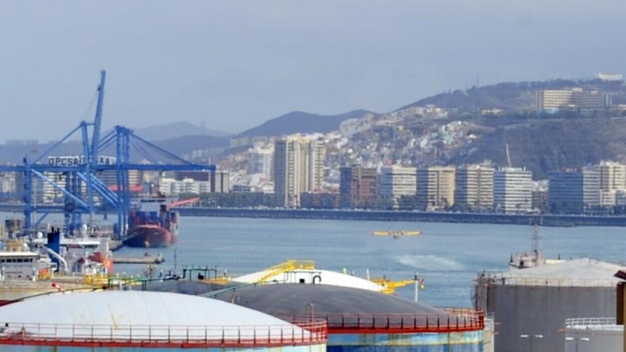 El tráfico en los Puertos Canarios crece un 8%