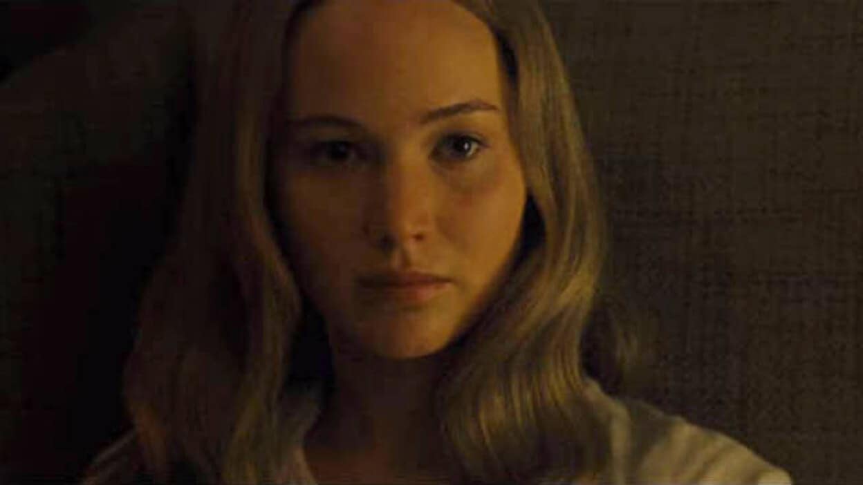Jennifer Lawrence viaja del cielo al infierno en 'madre!'
