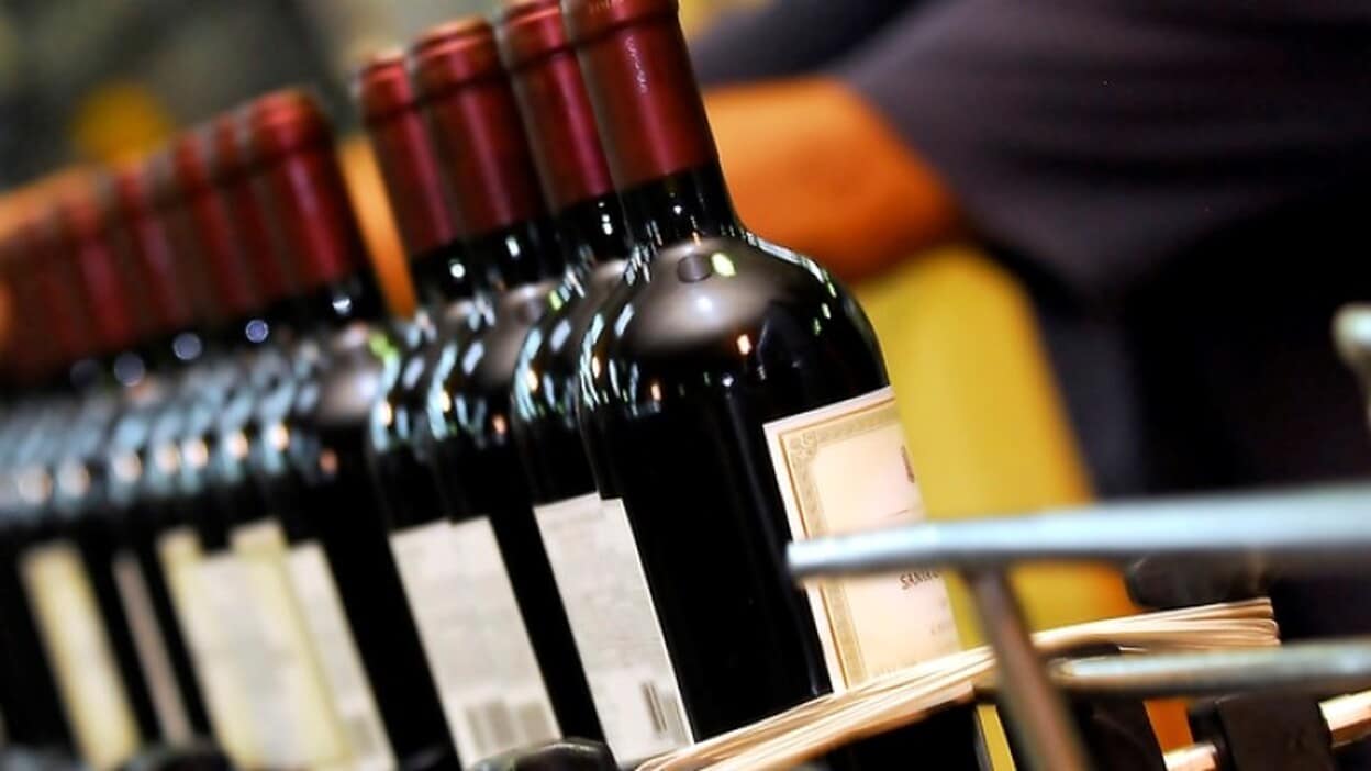 Canarias lidera los precios de exportación de vino